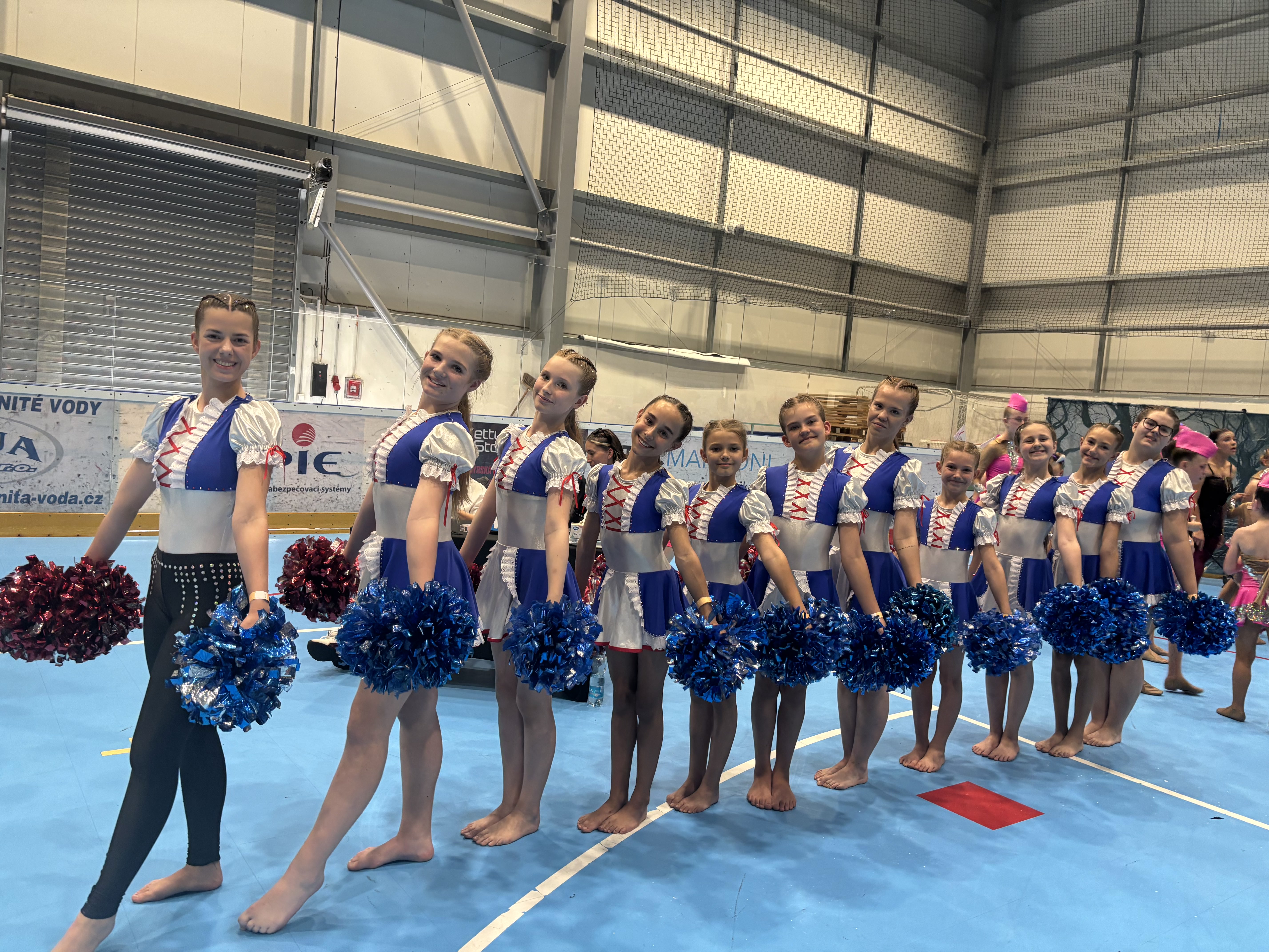 Soutěžní mažoretky Galaxie X